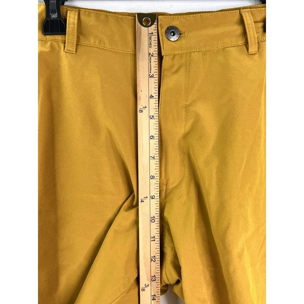 The North Face Shorts Men 38 Yellow Rolling Sun Flashdry Pockets Hiking NF0A3T2Q